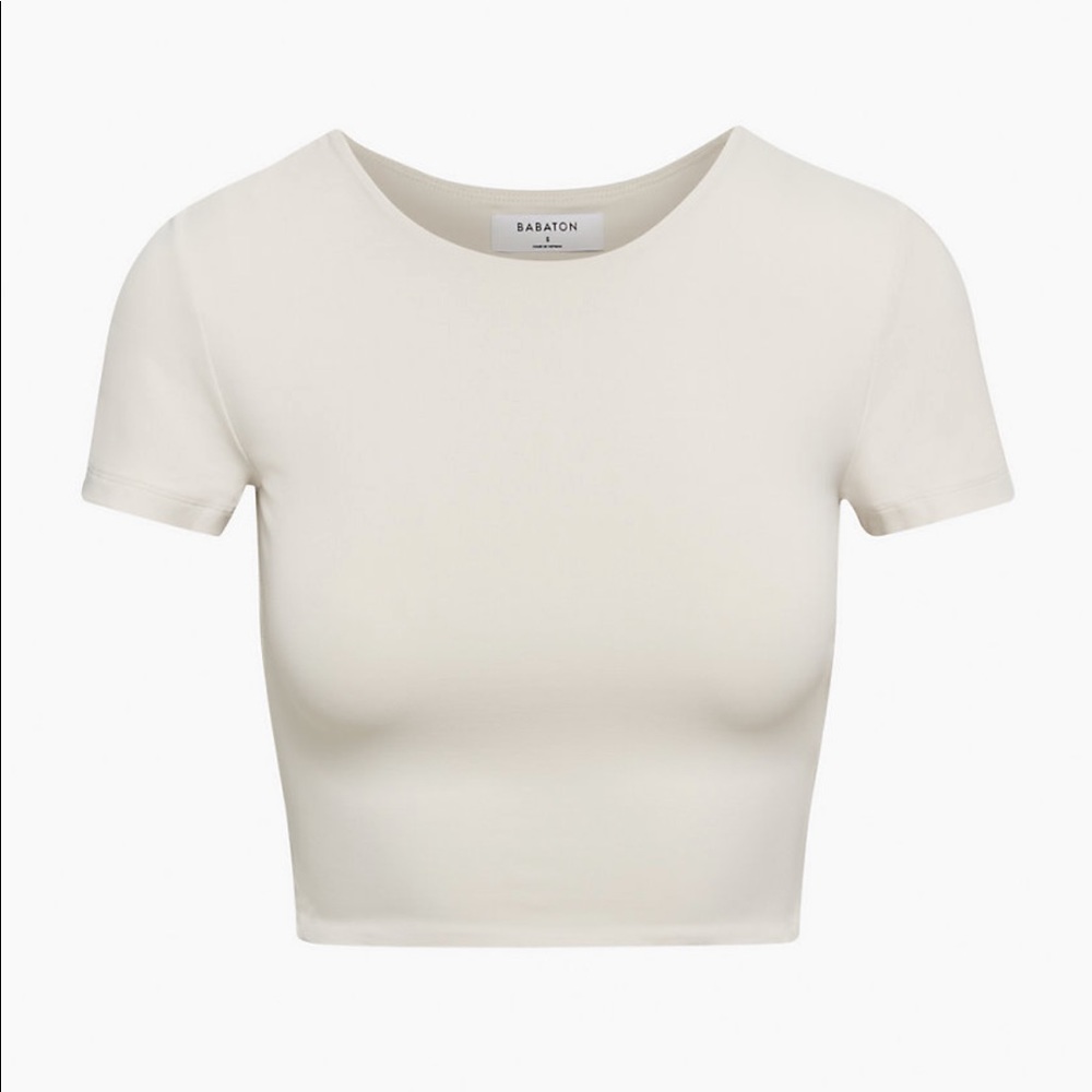 Aritzia Babaton Contour Crew in Size M